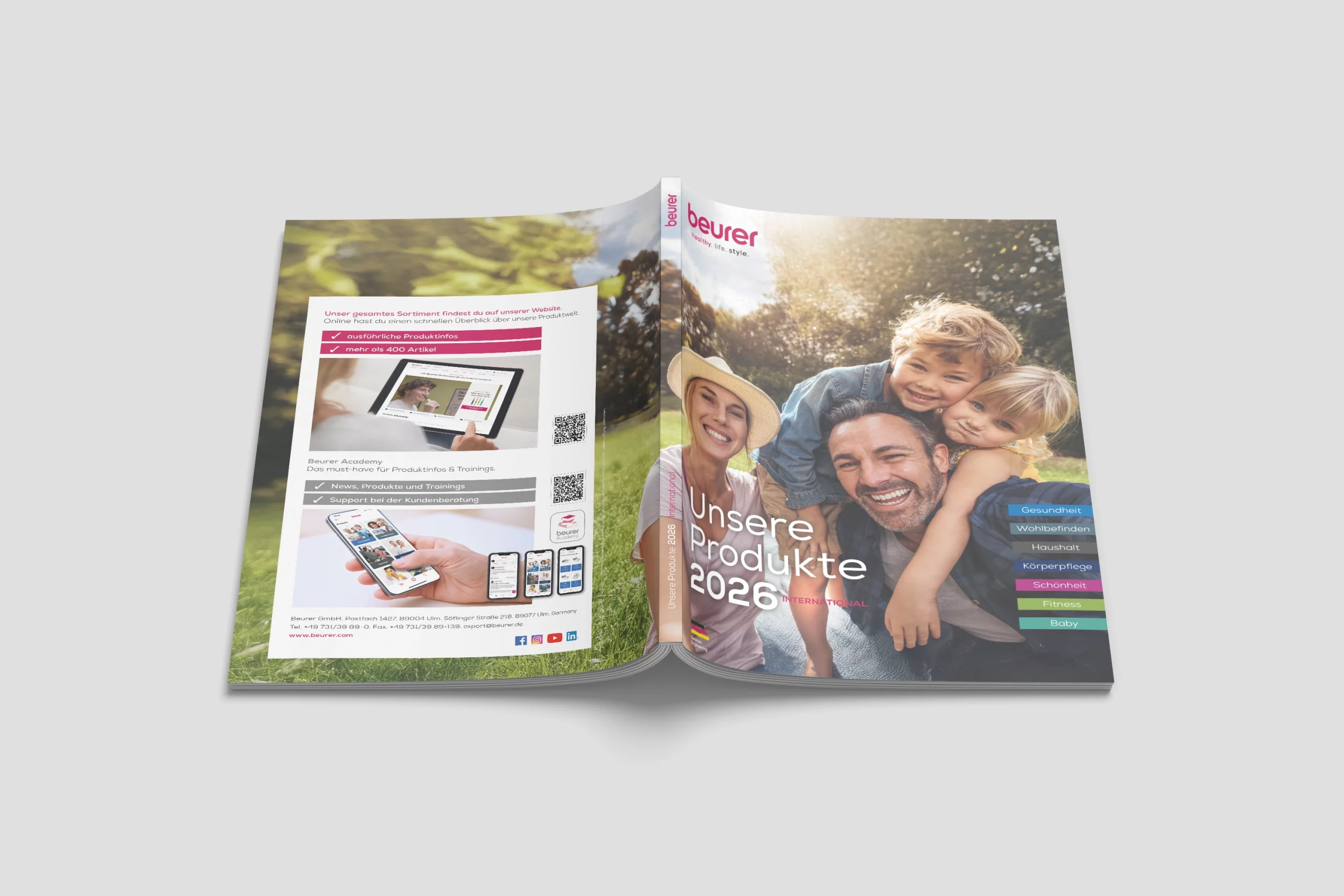 hejrockit-beurer-katalog-d02 Beurer Exportkatalog mit umlaufendem Covermotiv für die Produktwelt 2026
