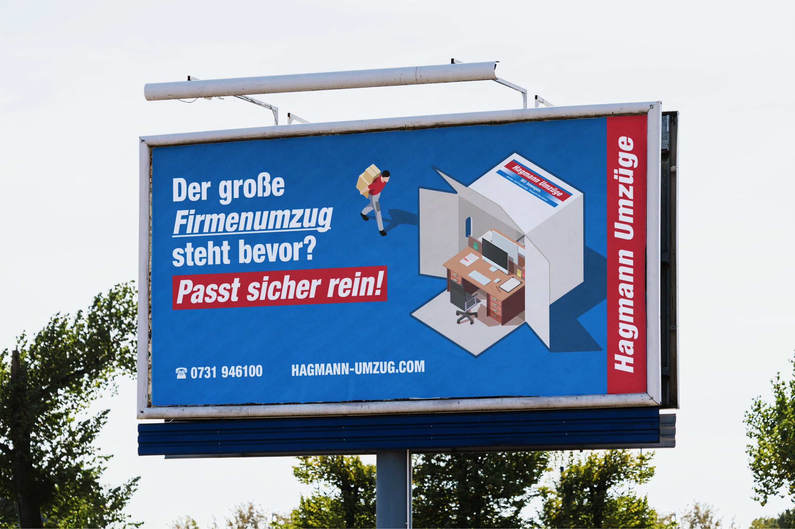 Plakatmotiv der Hagmann Umzüge B2B-Kampagne mit Claim „Passt sicher rein“